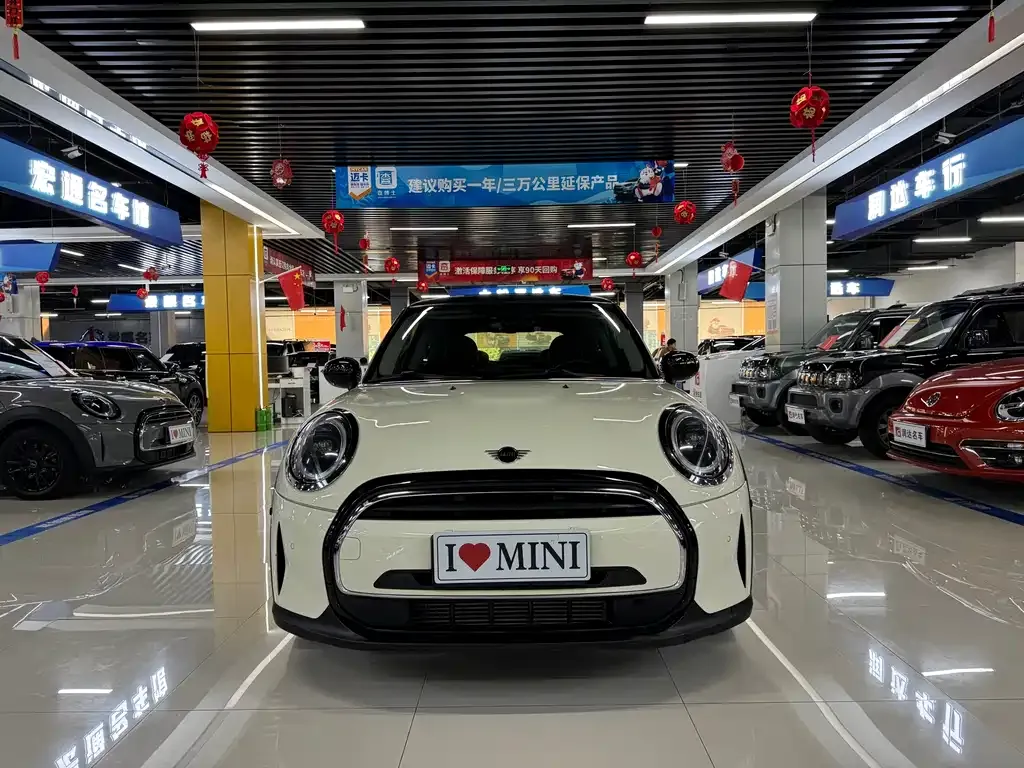 MINI Cooper (3-door) 2021 из CN, фото 2