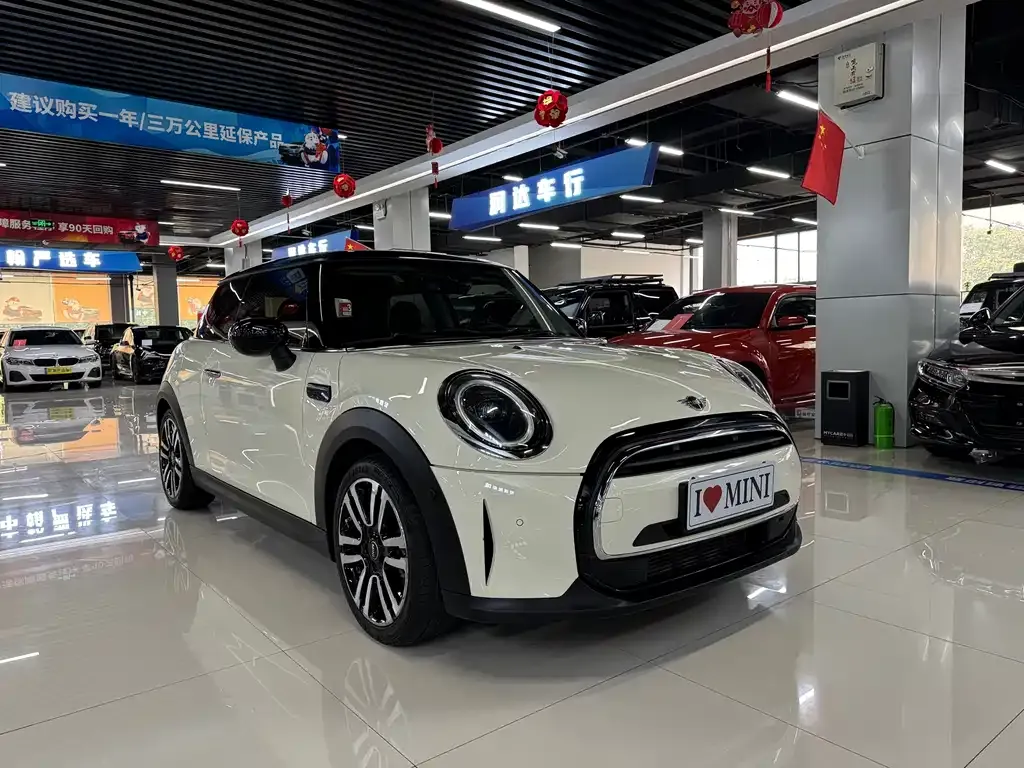 MINI Cooper (3-door) 2021 из CN, фото 3