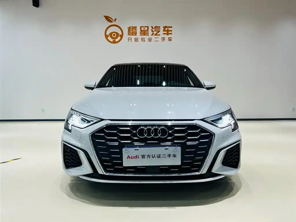 Audi A3 2021 из CN, фото 2