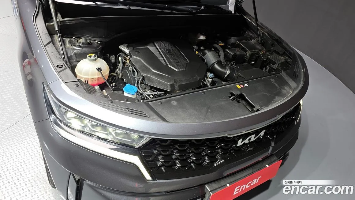 Kia Sorento — фото 6