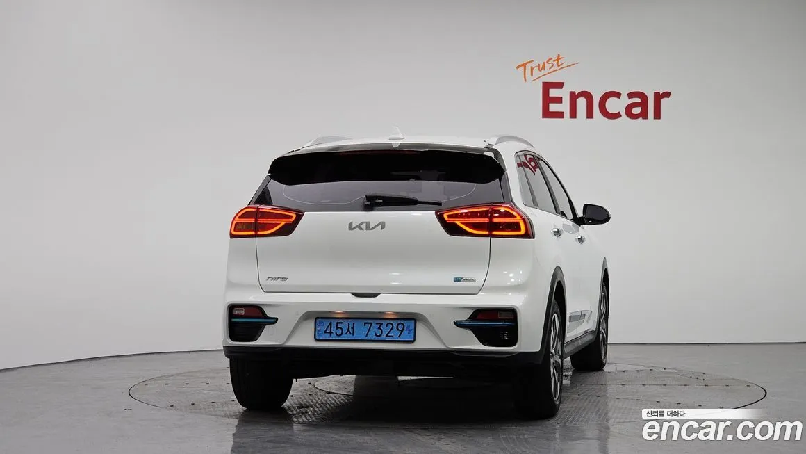 Kia Niro — фото 4
