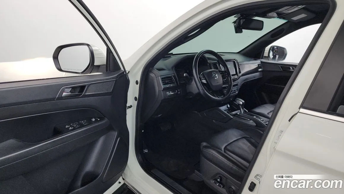 KG Mobility (Ssangyong) Rexton — фото 10