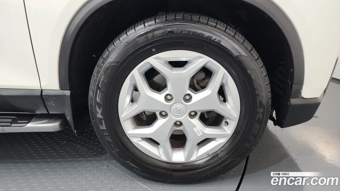 KG Mobility (Ssangyong) Rexton — фото 5