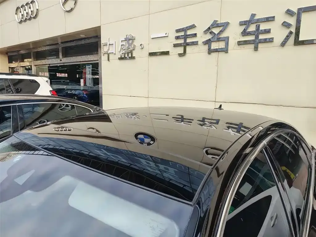 Audi A8 2022 из CN, фото 3