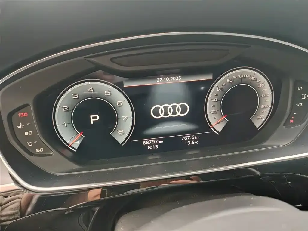 Audi A8 2022 из CN, фото 5