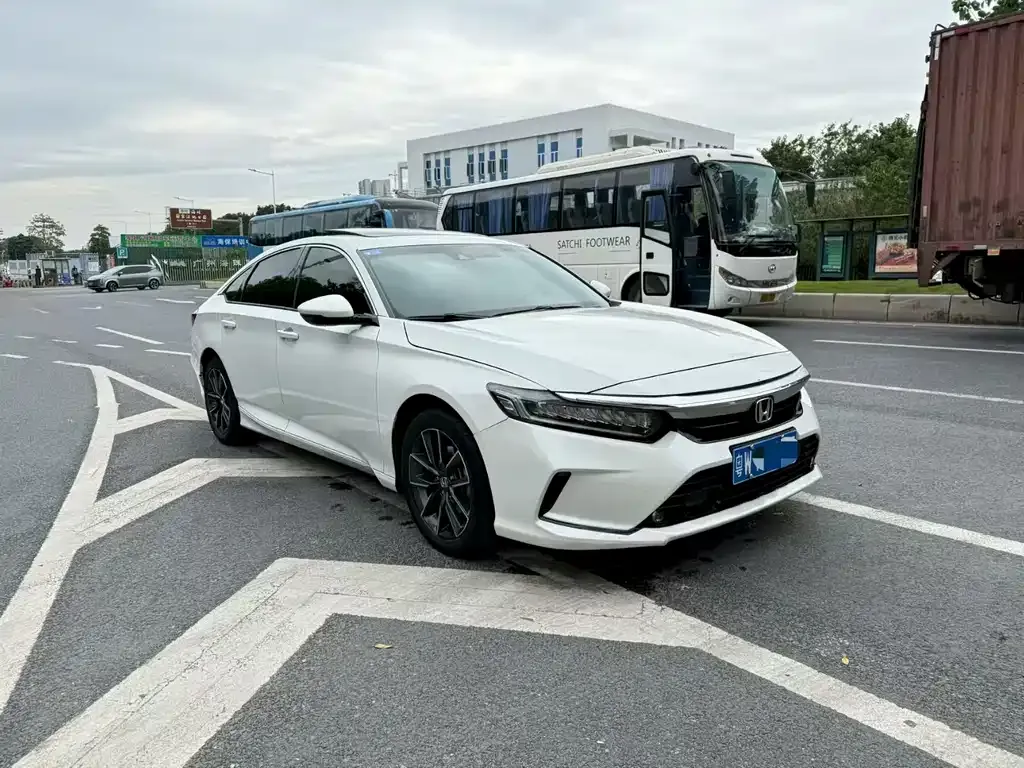 Honda Inspire 2022 из CN, фото 2