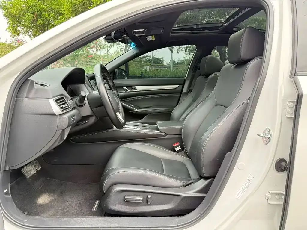 Honda Inspire 2022 из CN, фото 5