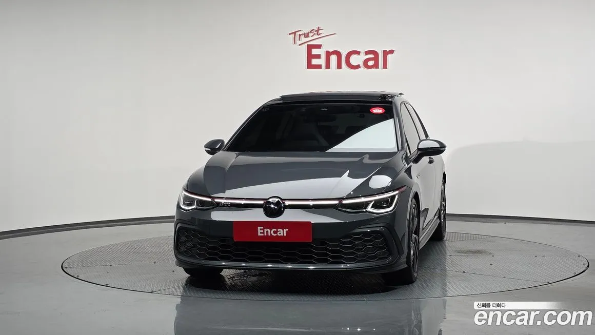 Volkswagen Golf 2023 из KR, фото 3