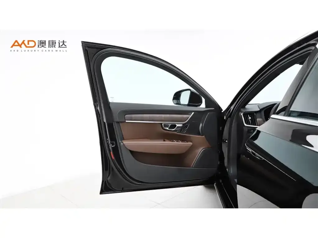 Volvo S90 2022 из CN, фото 10