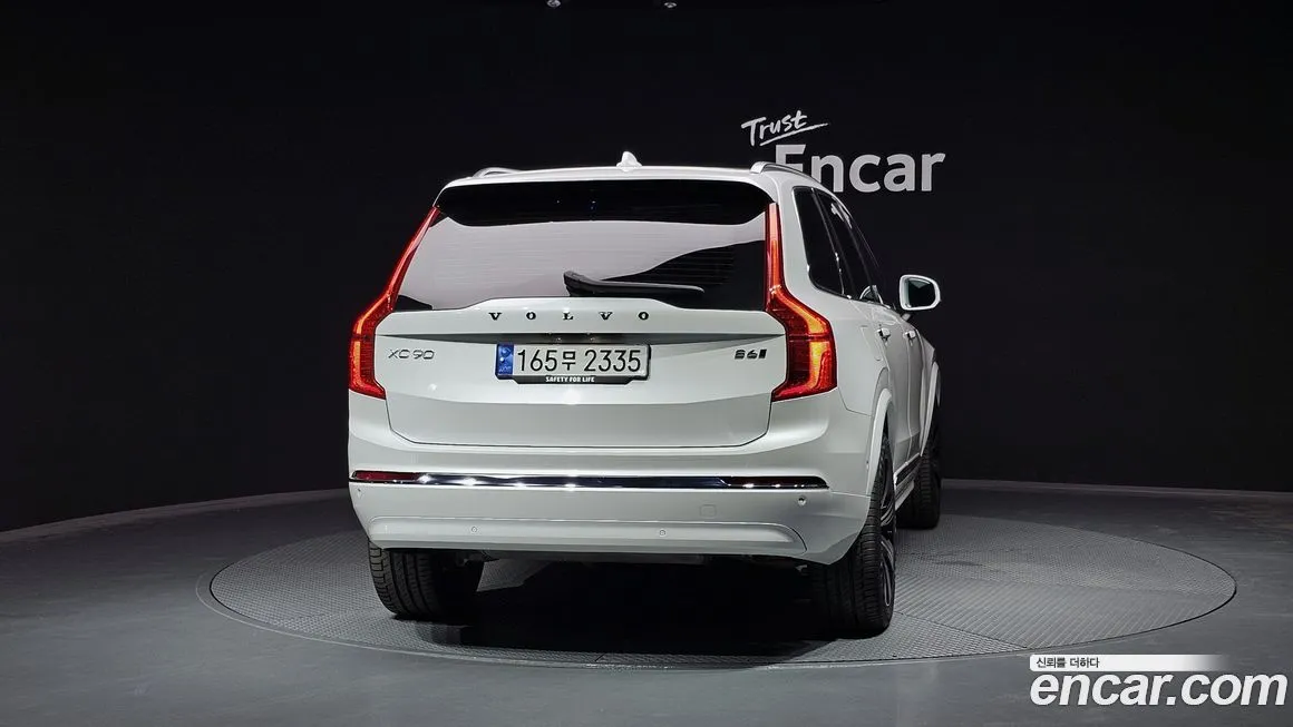 Volvo XC90 — фото 4