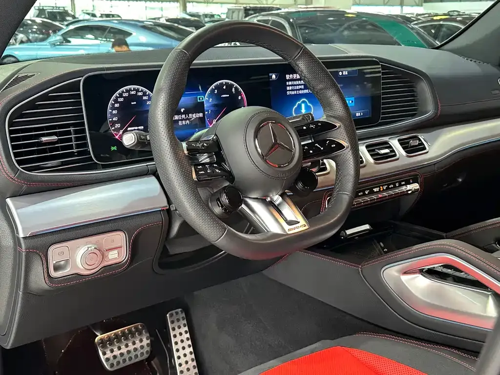 Mercedes-Benz GLE AMG — фото 6