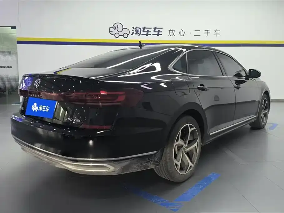 Volkswagen Passat 2023 из CN, фото 3