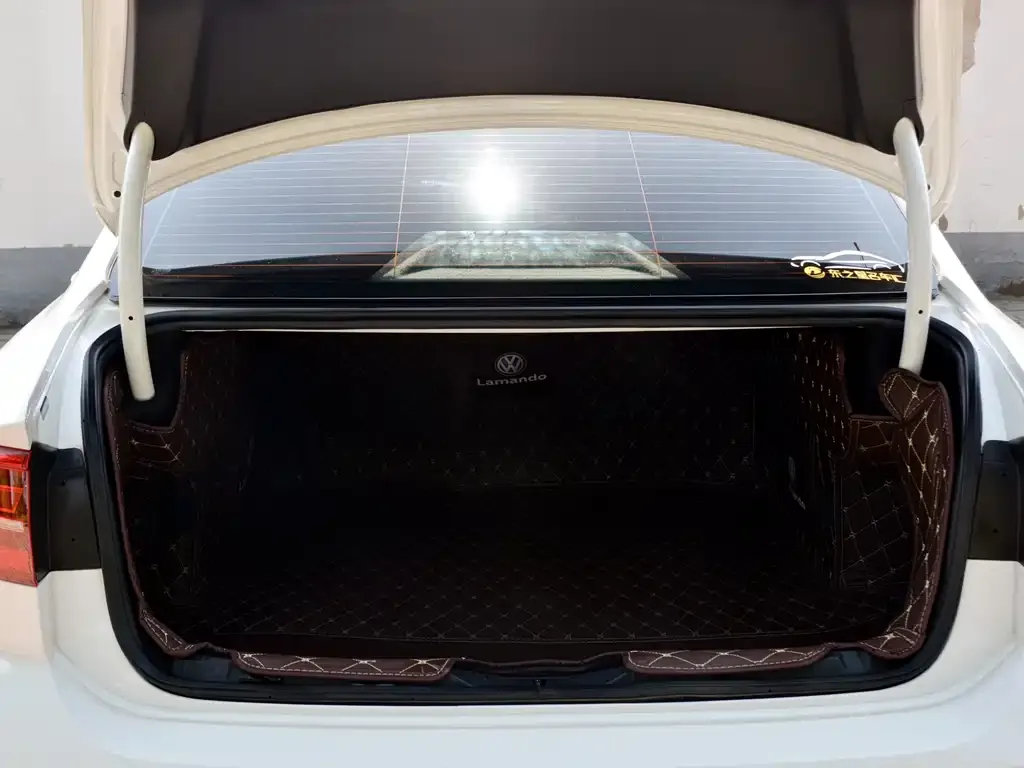 Volkswagen Lamando 2021 из CN, фото 10