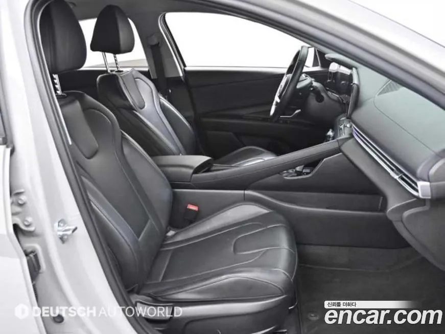 Hyundai AVANTE — фото 10