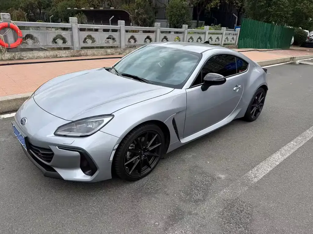 Subaru BRZ 2025 из CN, фото 1