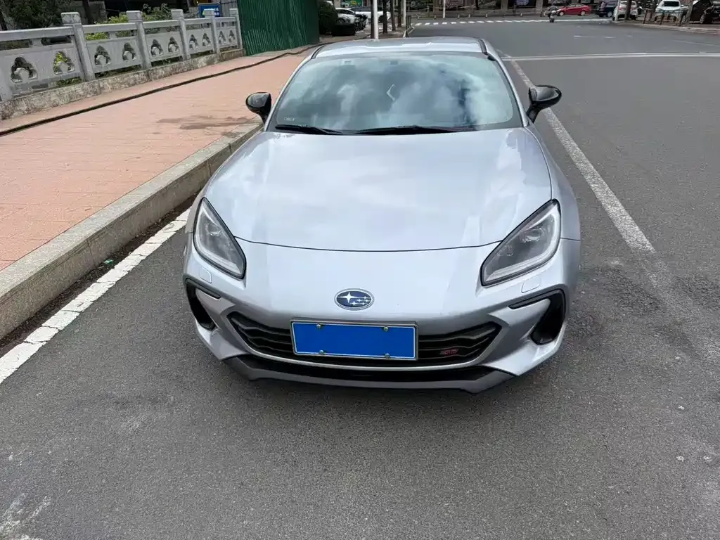 Subaru BRZ 2025 из CN, фото 2
