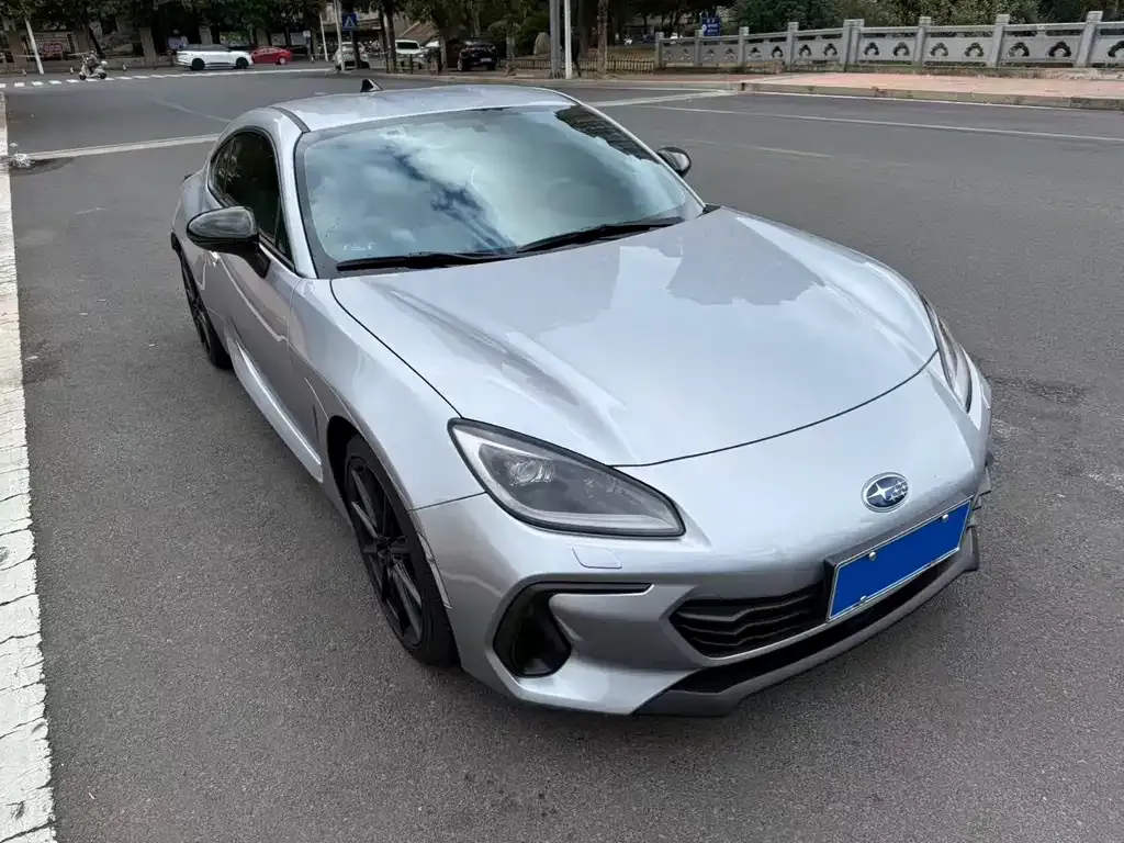 Subaru BRZ 2025 из CN, фото 3
