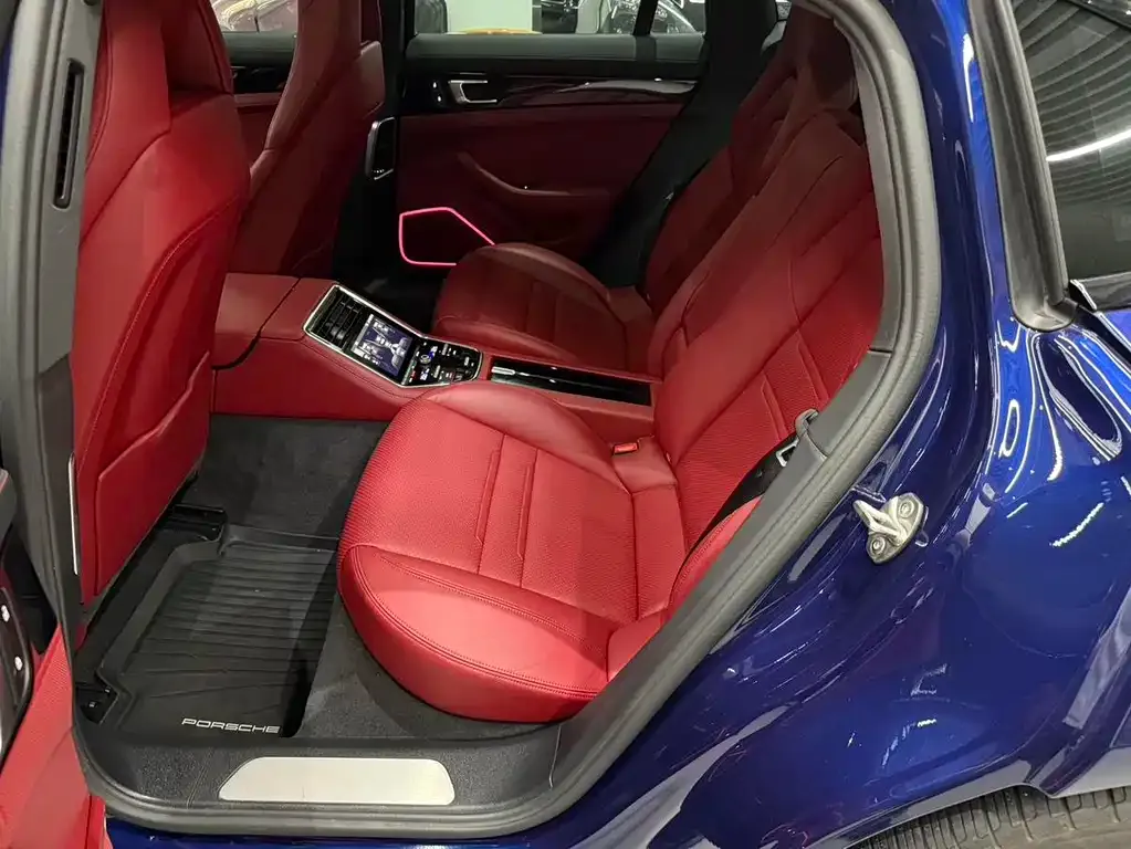 Porsche Panamera 2022 из CN, фото 8