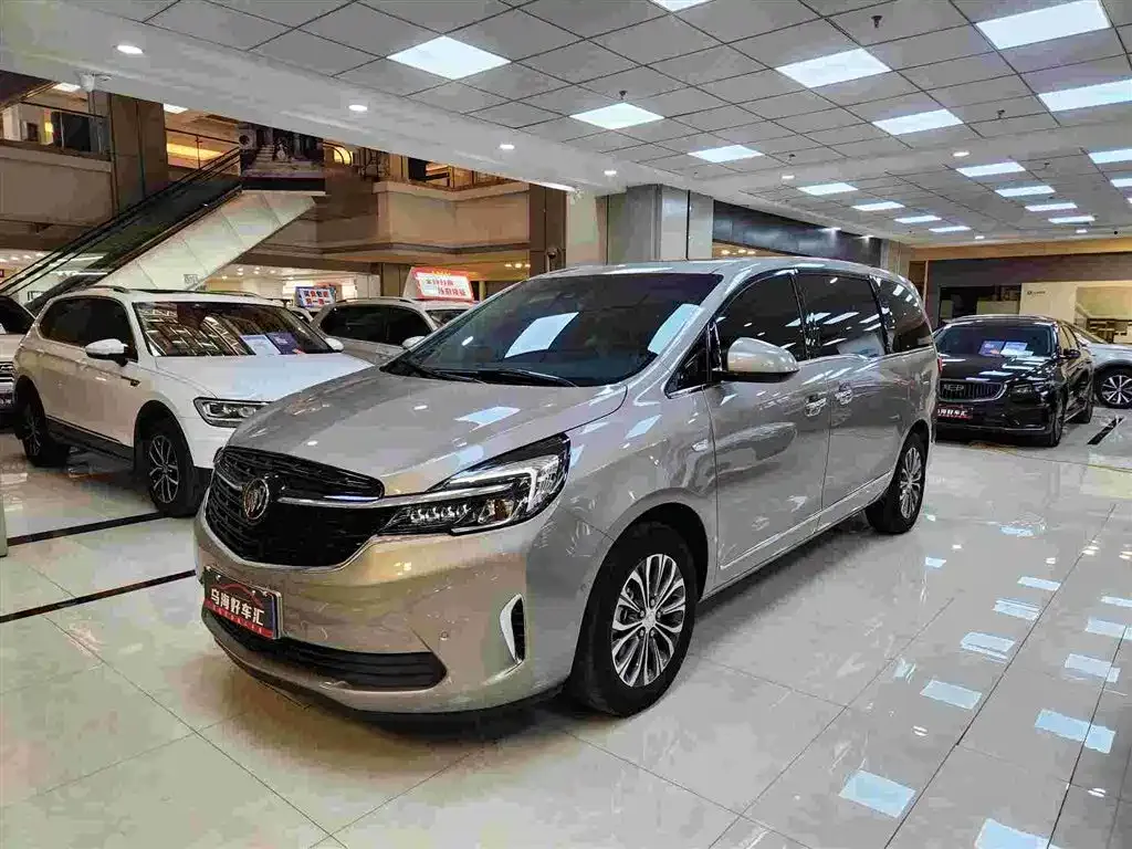 Buick GL8 2022 из CN, фото 1