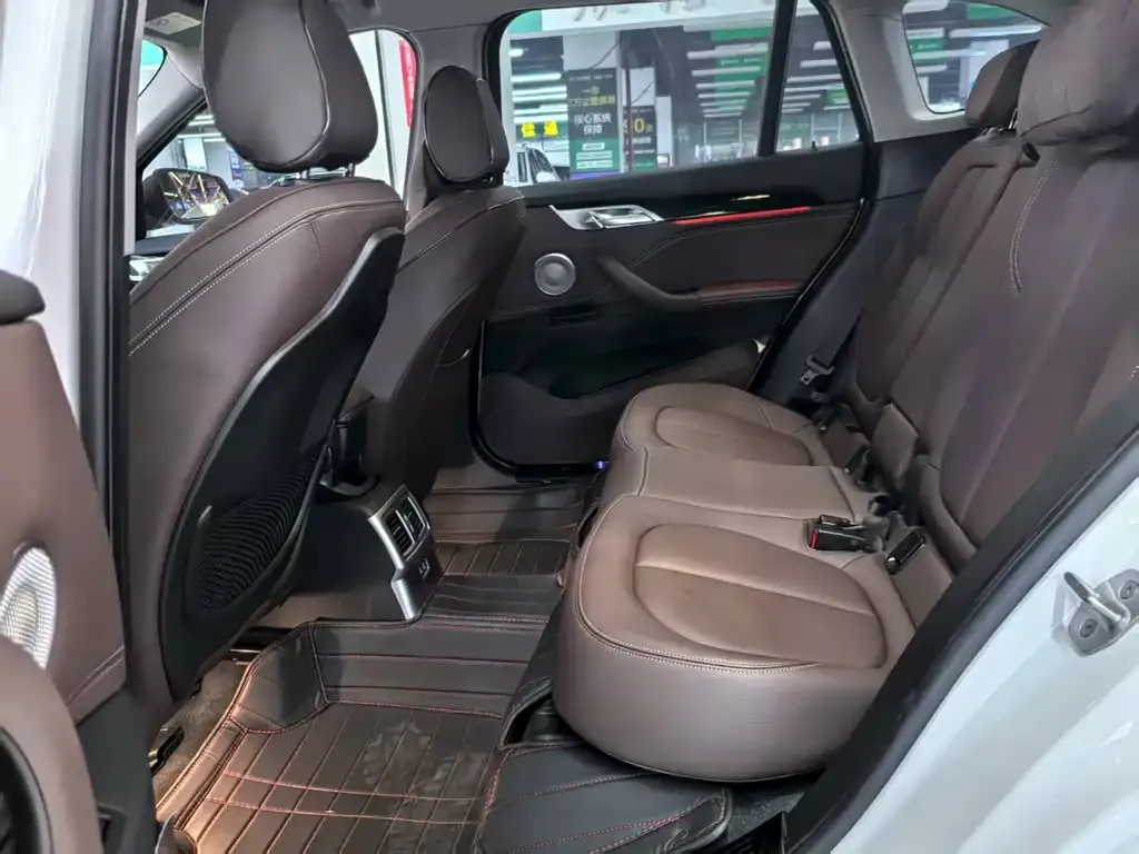 BMW X1 2022 из CN, фото 6