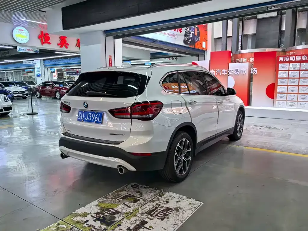 BMW X1 2022 из CN, фото 9