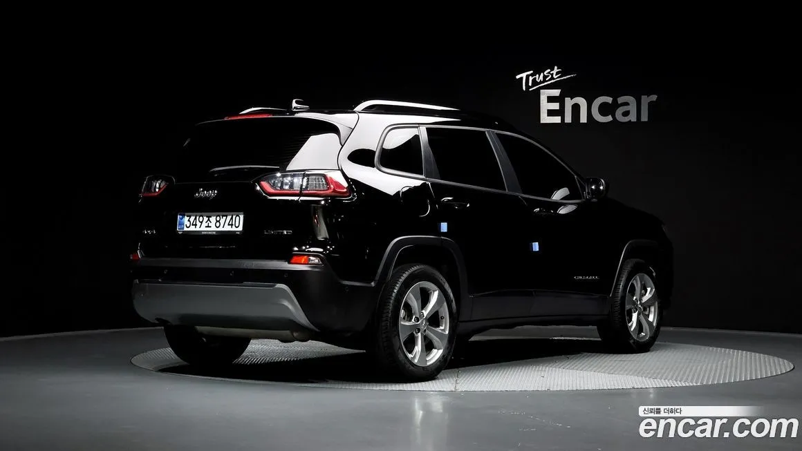 Jeep Cherokee 2022 из KR, фото 2
