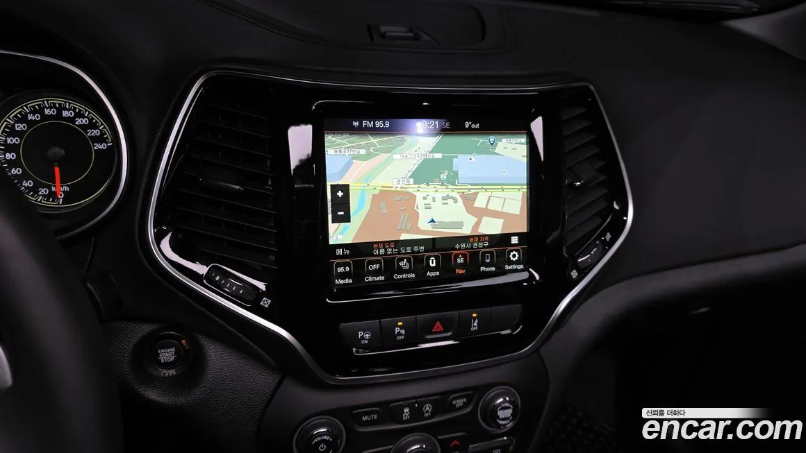 Jeep Cherokee 2022 из KR, фото 8
