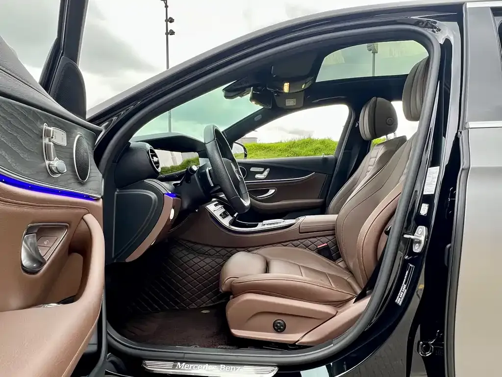 [object Object] E-Class 2022 из CN, фото 5