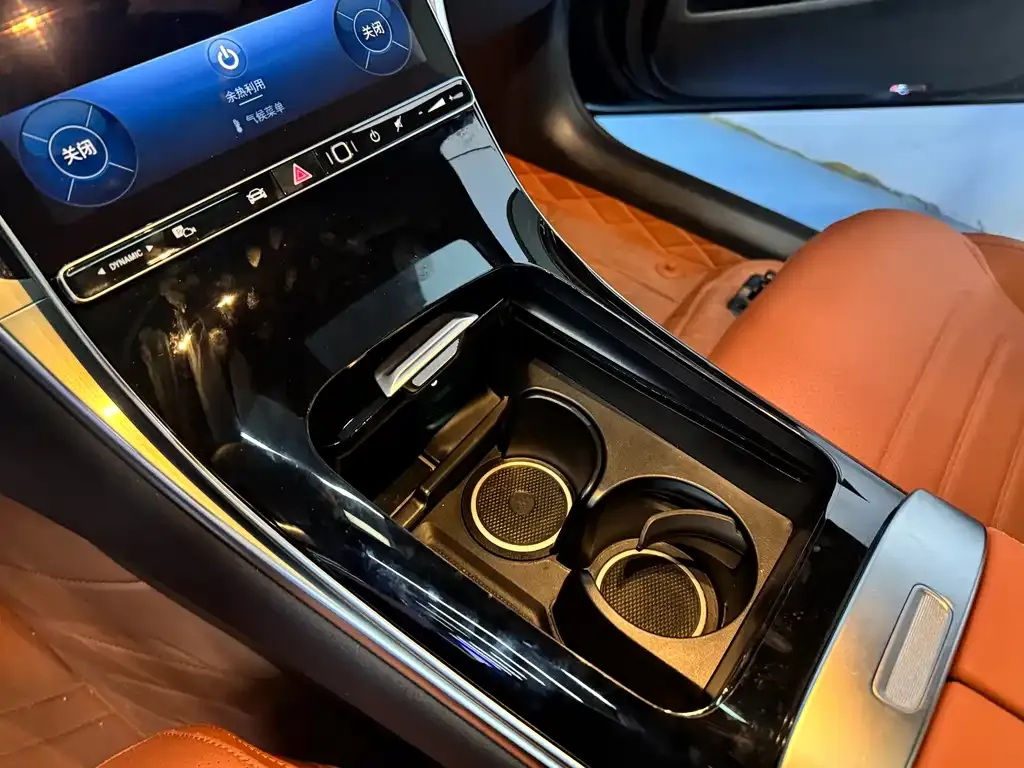 Mercedes-Benz GLC 2023 из CN, фото 10
