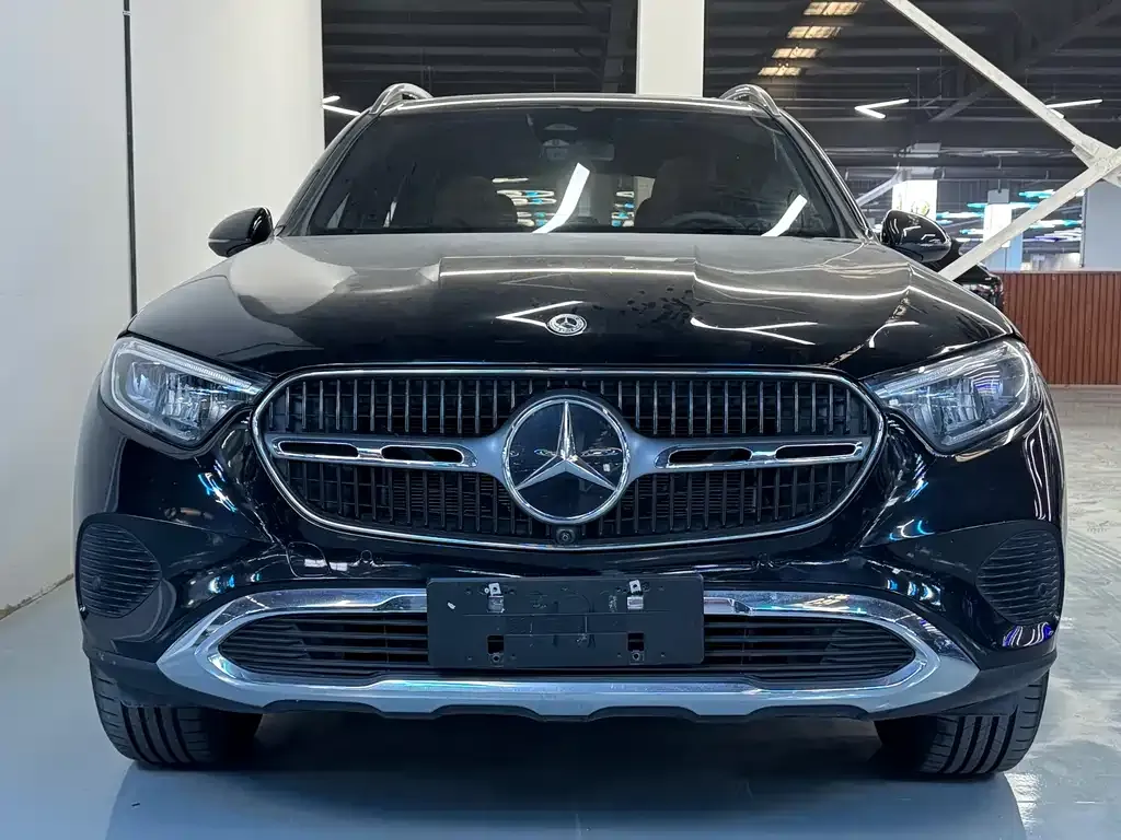 Mercedes-Benz GLC 2023 из CN, фото 2