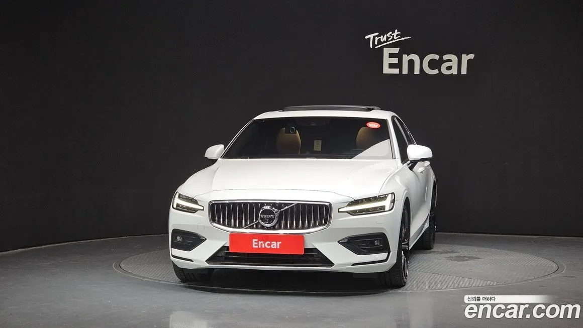 Volvo S60 2021 из KR, фото 3