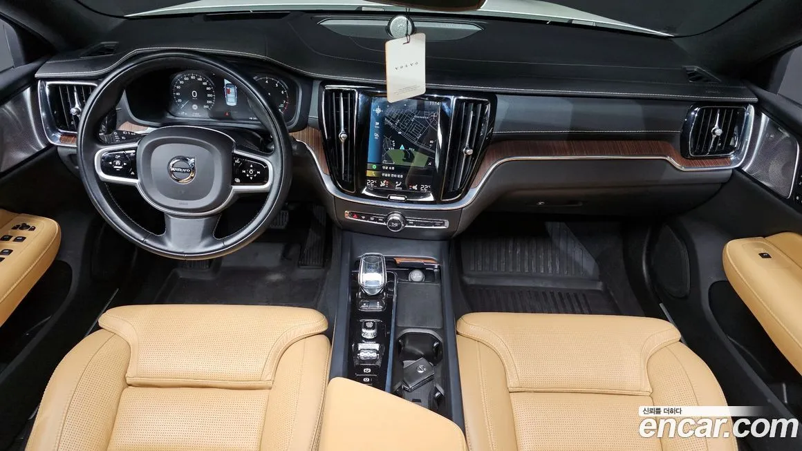 Volvo S60 2021 из KR, фото 7