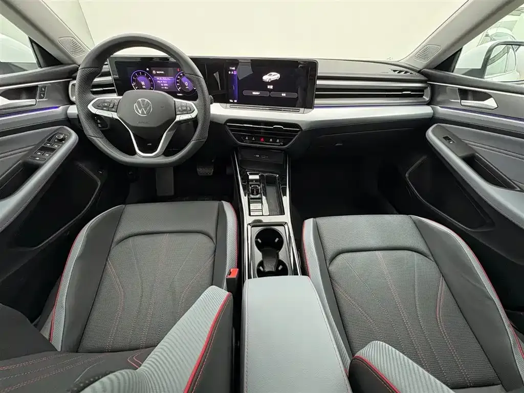 Volkswagen Lamando 2024 из CN, фото 9