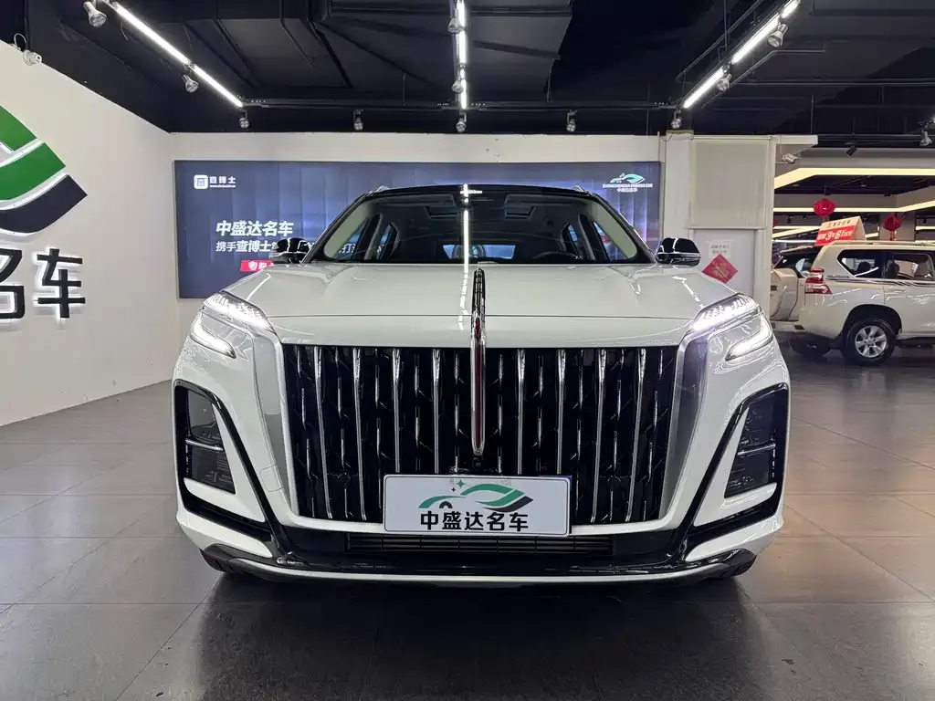 Hongqi HS3 PHEV — фото 2