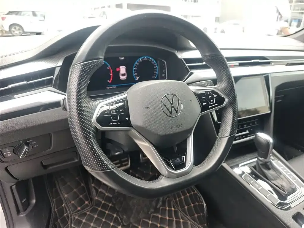 Volkswagen CC 2023 из CN, фото 3