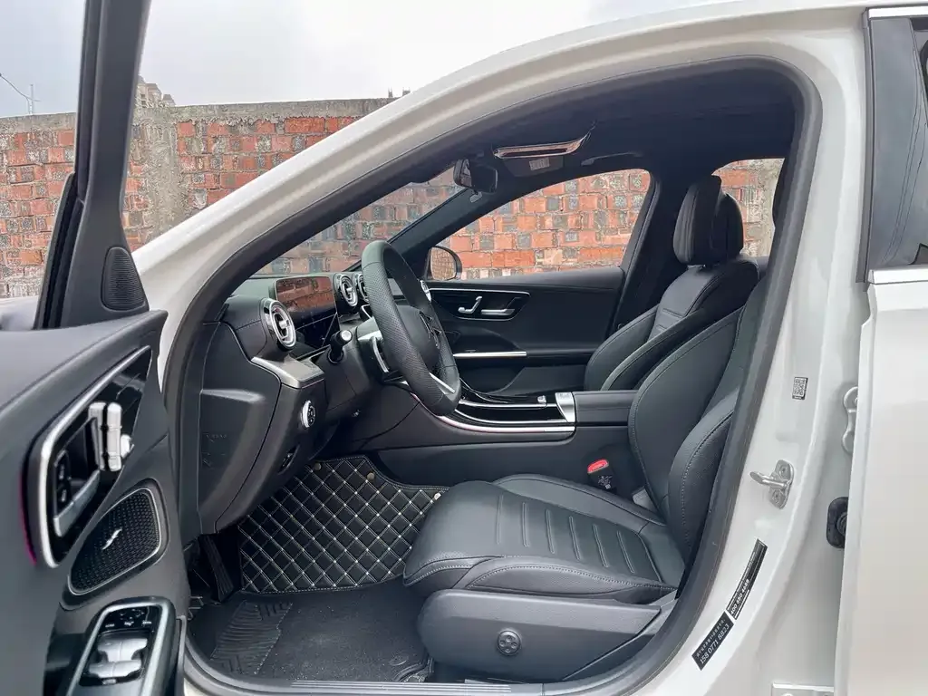 Mercedes-Benz C-Class 2024 из CN, фото 6