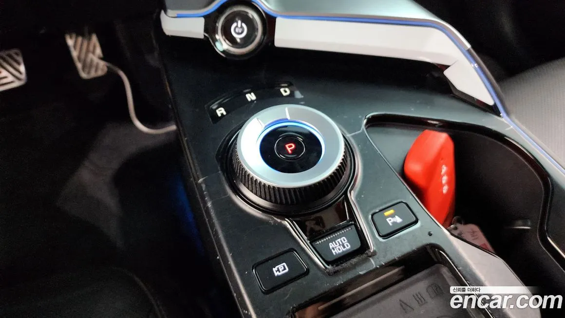 Kia EV6 — фото 9