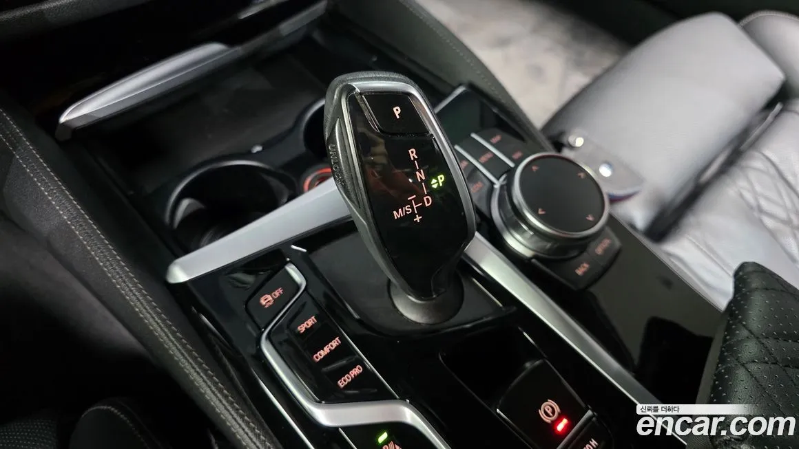 BMW 5-Series 2023 из KR, фото 9