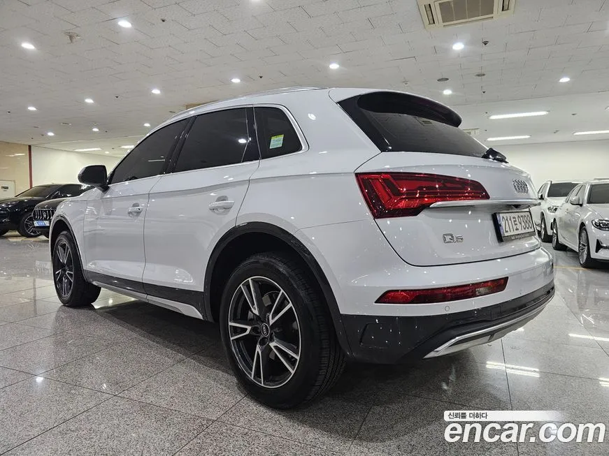 Audi Q5 2022 из KR, фото 3