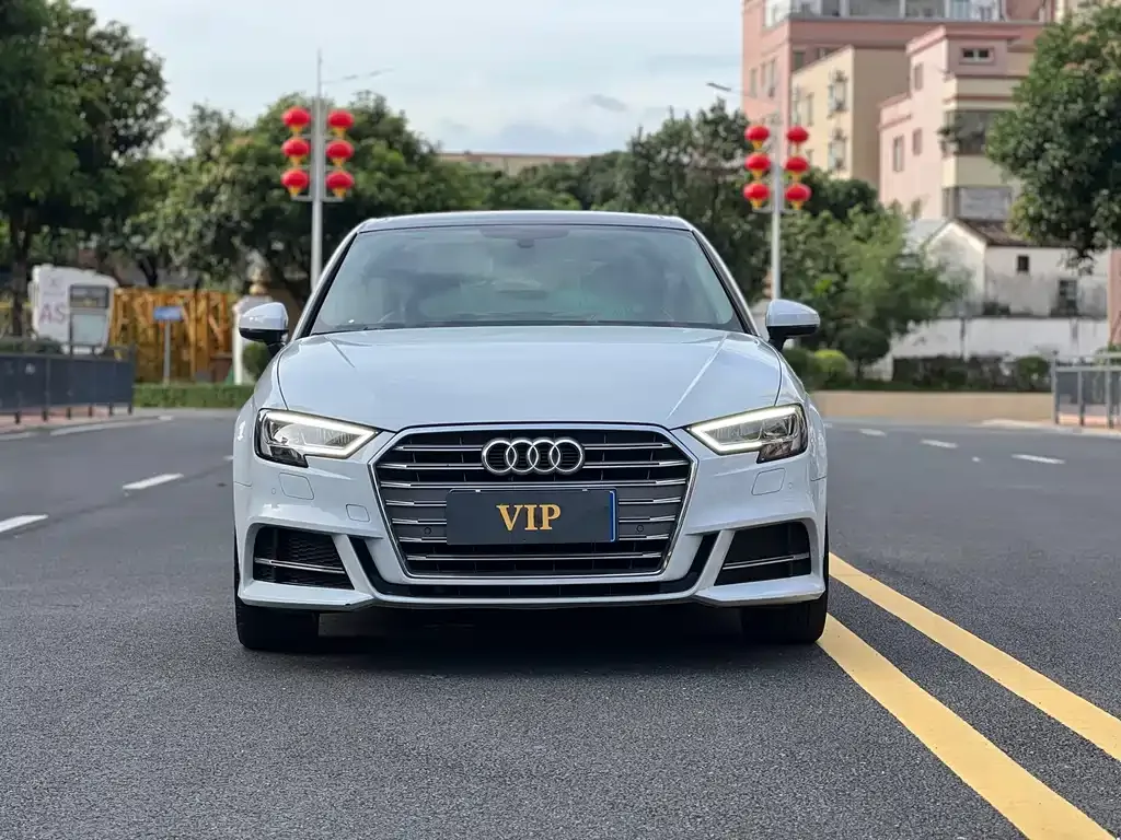 Audi A3 2021 из CN, фото 2