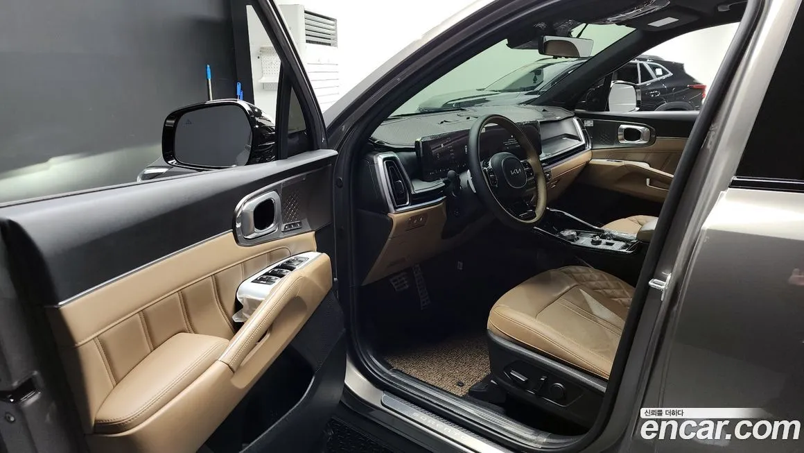 Kia Sorento — фото 10