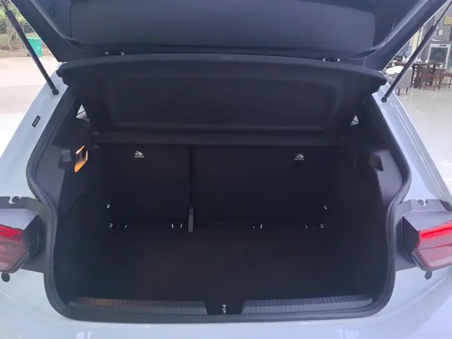Volkswagen ID.3 2023 из CN, фото 4