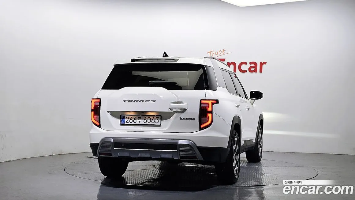KG Mobility (Ssangyong) Torres — фото 4