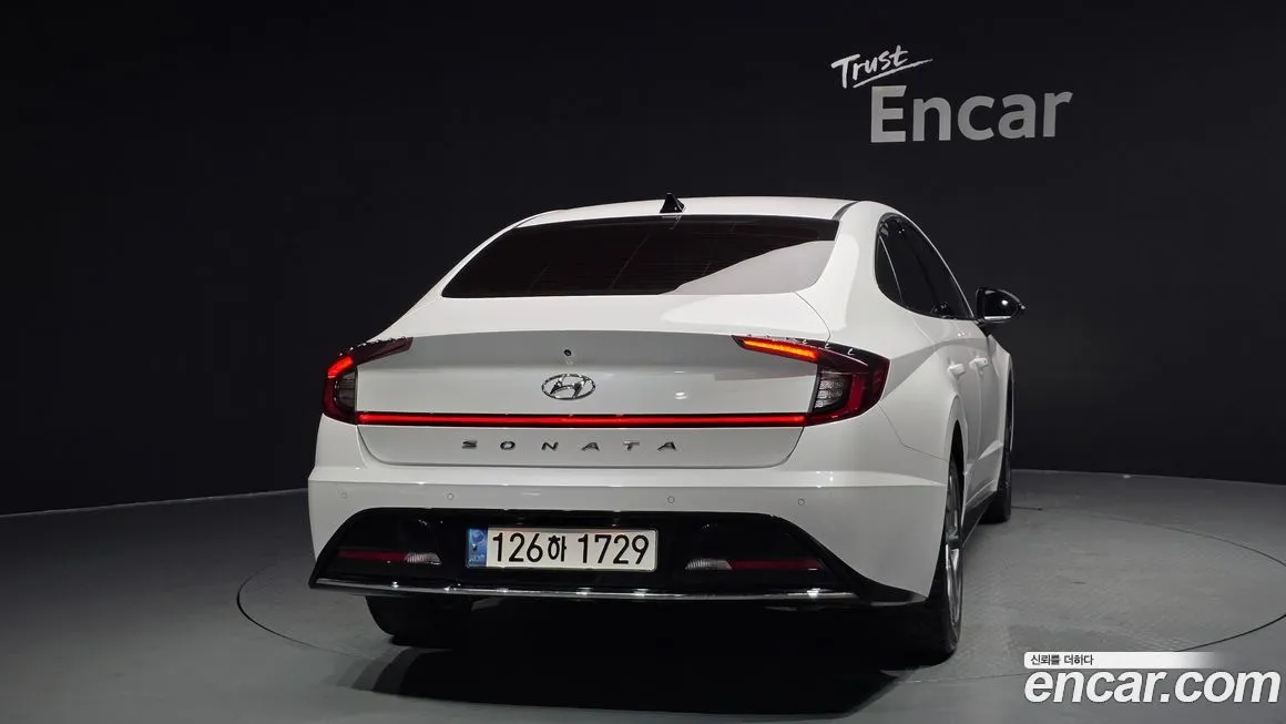Hyundai Sonata — фото 4