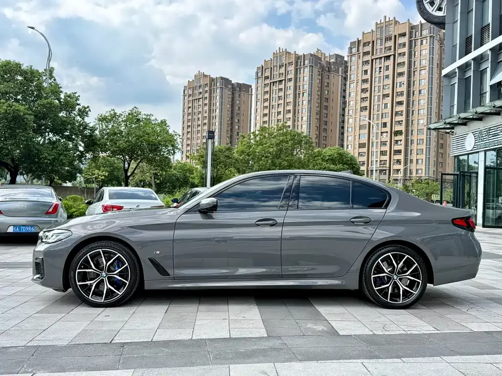 BMW 5 Series (Import) 2022 из CN, фото 4