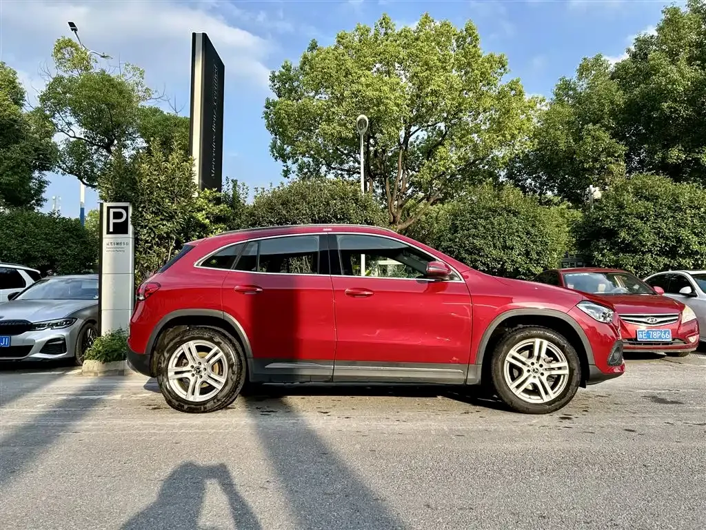 Mercedes-Benz GLA 2023 из CN, фото 2