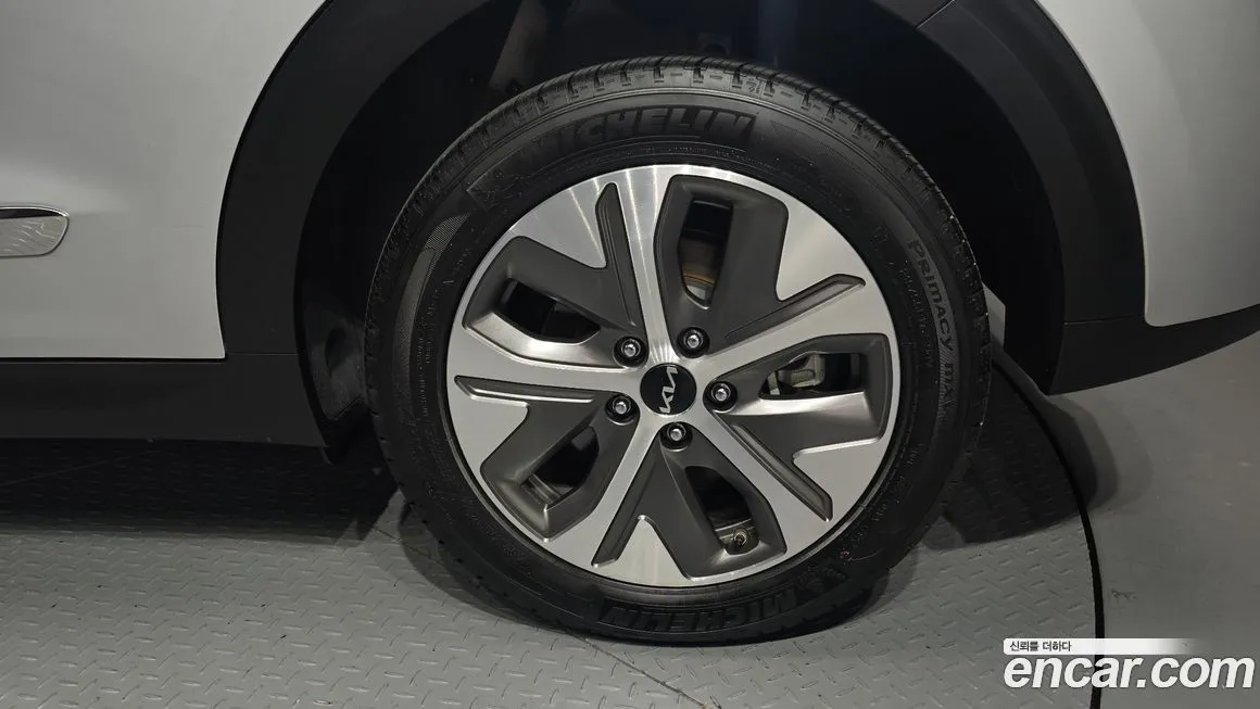 [object Object] Niro 2022 из KR, фото 5