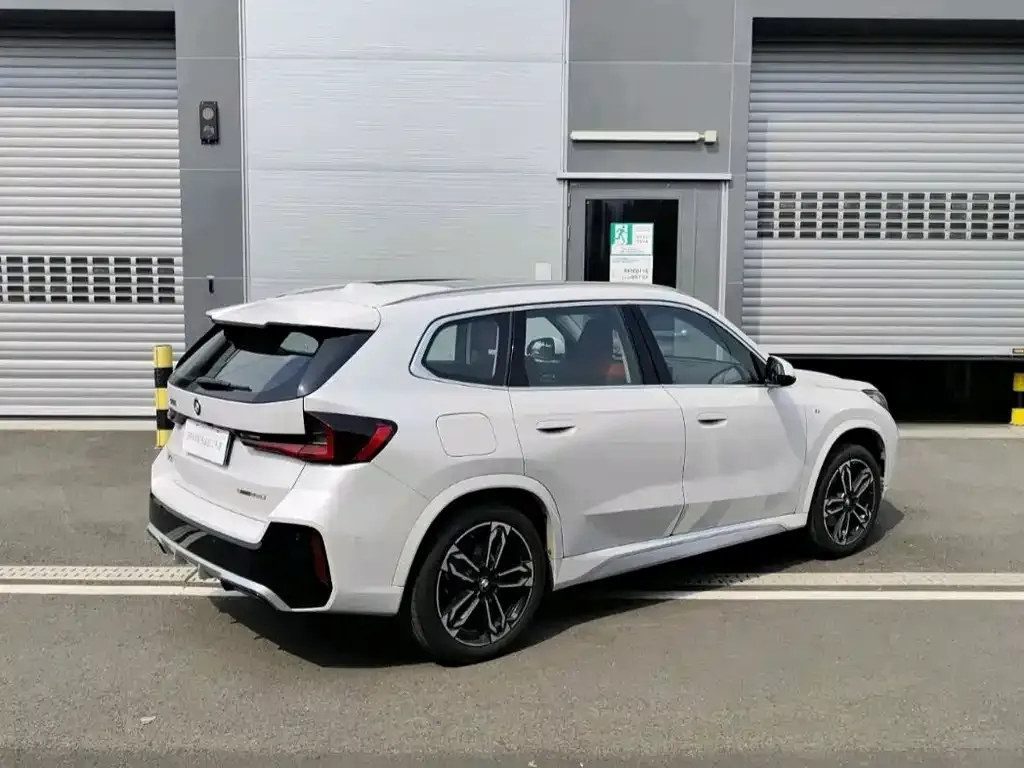 BMW X1 2024 из CN, фото 4