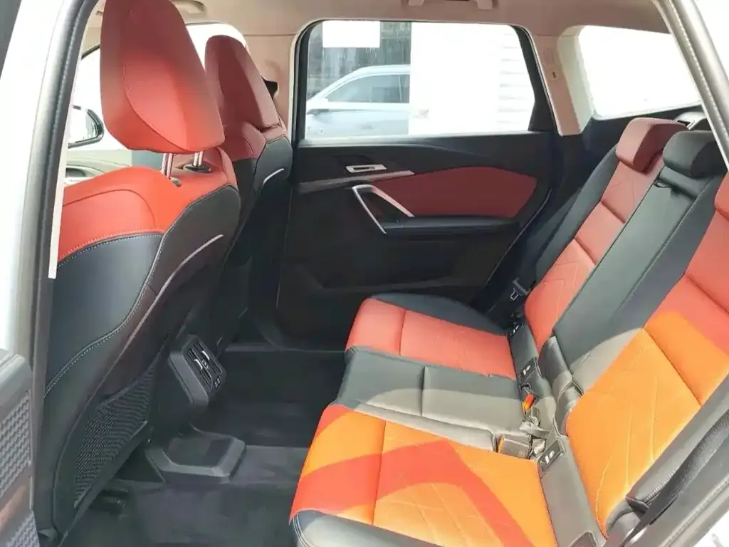 BMW X1 2024 из CN, фото 9
