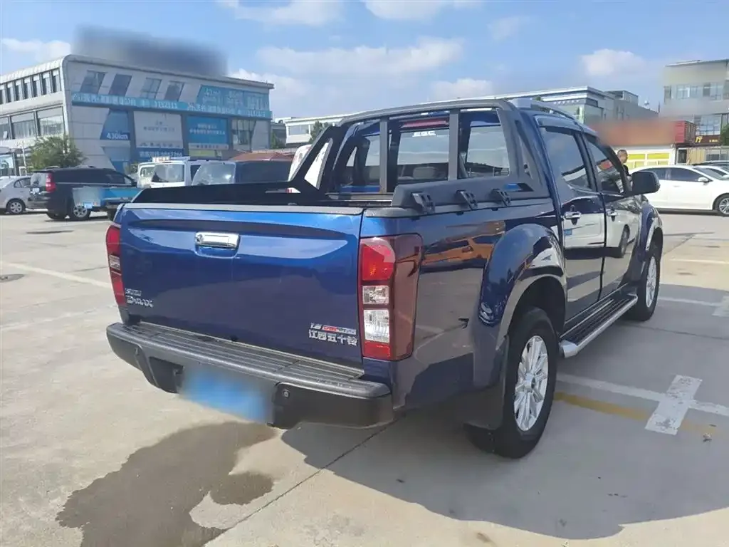 Isuzu D-MAX 2021 из CN, фото 7